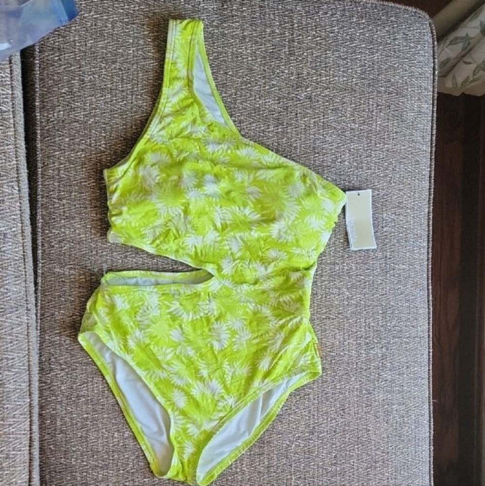 Women's One Piece Michael KorsSwimsuit - Green Floral